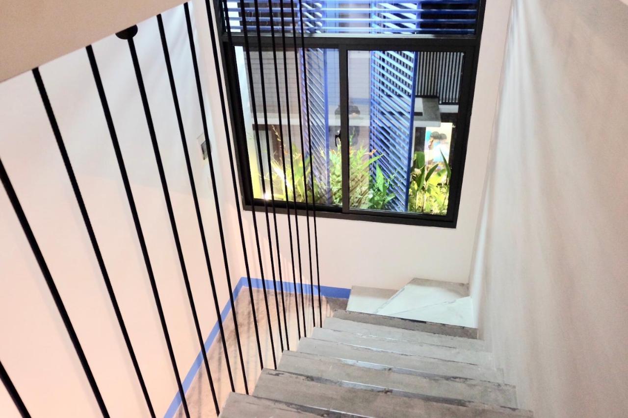 Uri House, 1- 2 Bedroom Tourism Apt, 5' Walk Dragon Bridge Danang Exterior photo