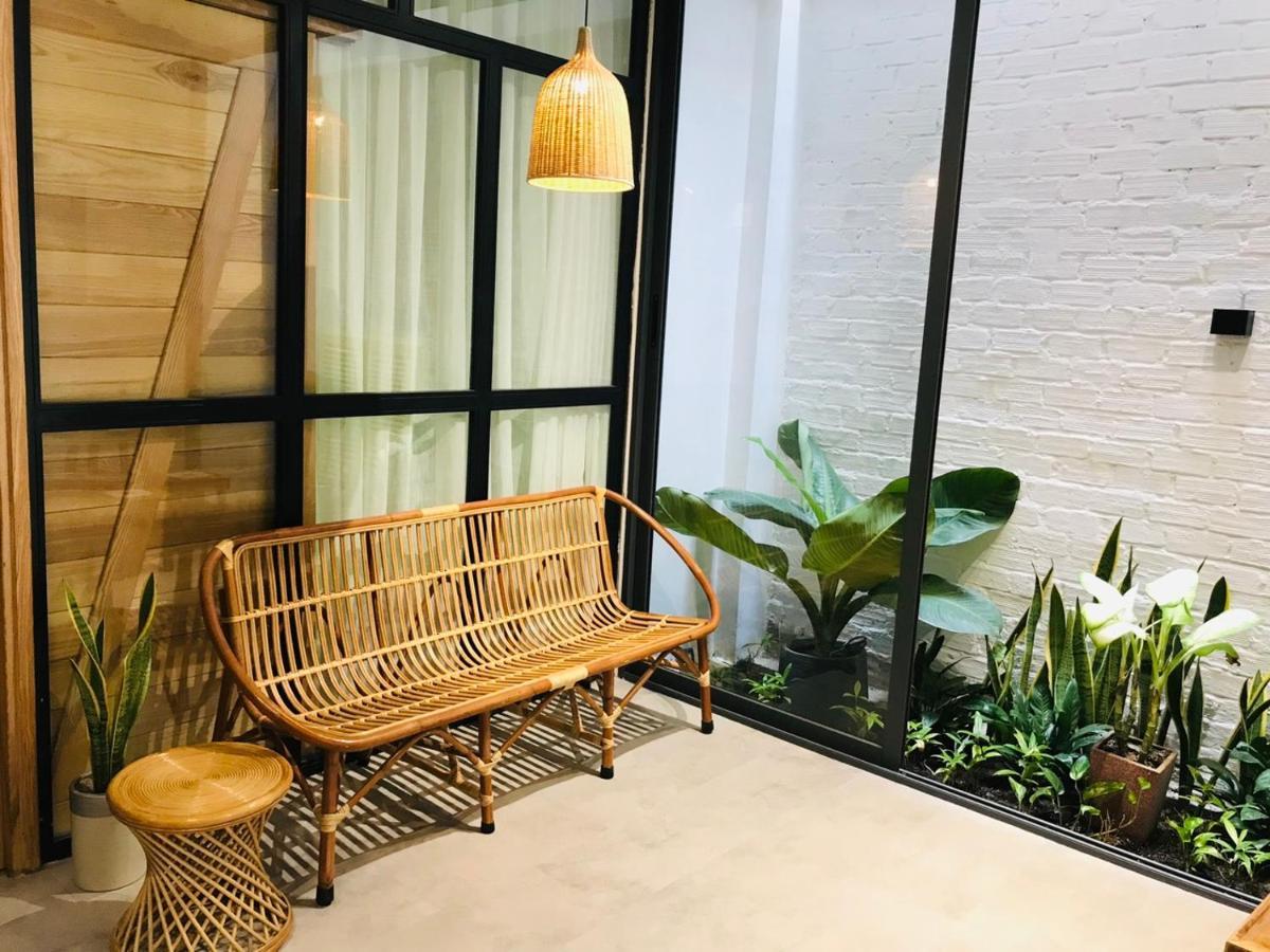 Uri House, 1- 2 Bedroom Tourism Apt, 5' Walk Dragon Bridge Danang Exterior photo